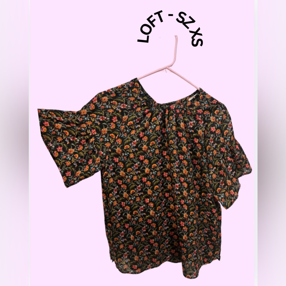 LOFT Black  Bell Sleeve Boxy Blouse | SZ XS
